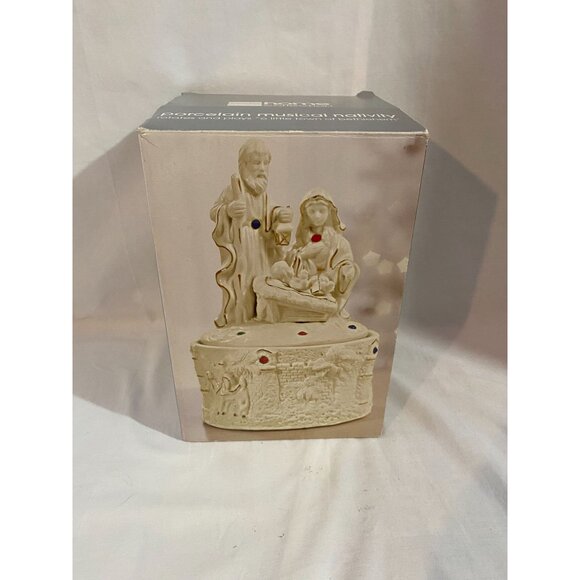 JC Penny Home Collection Ivory & Gold Porcelain Nativity Wind-Up Music Box W Box - Picture 15 of 16